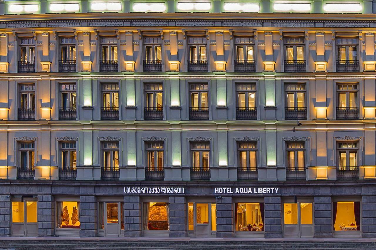 Hotel Aqua Liberty Тбілісі Екстер'єр фото